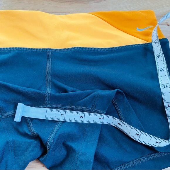 Designer Workout Bundle EUC - Picture 11 of 14